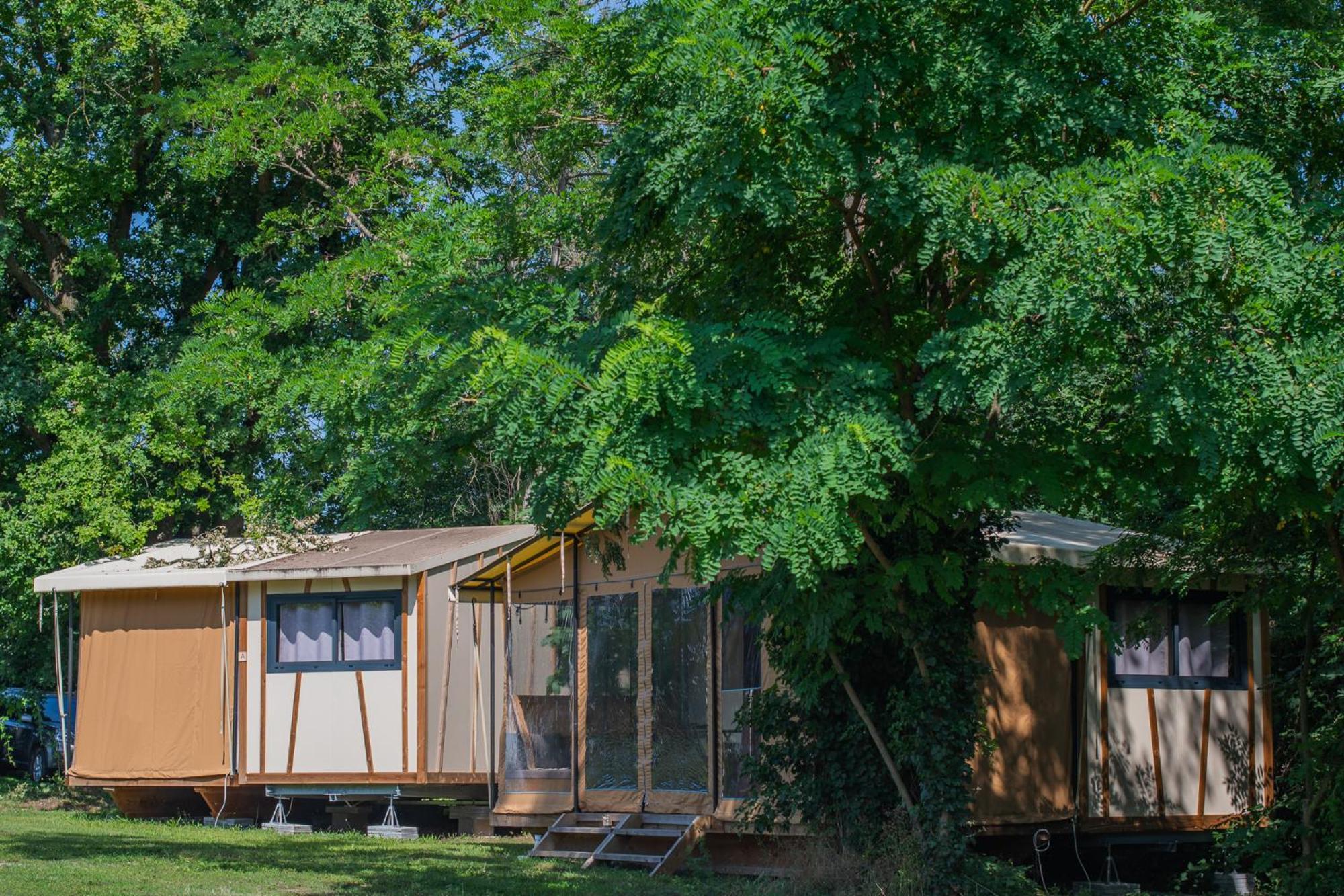 Camping Onlycamp Vauban ヌフ・ブリザック エクステリア 写真